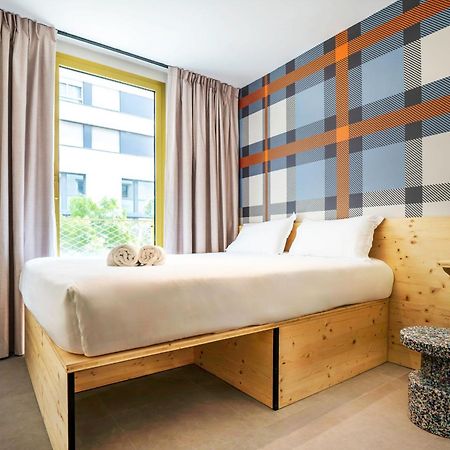 Easyhotel Marseille Euromed Buitenkant foto