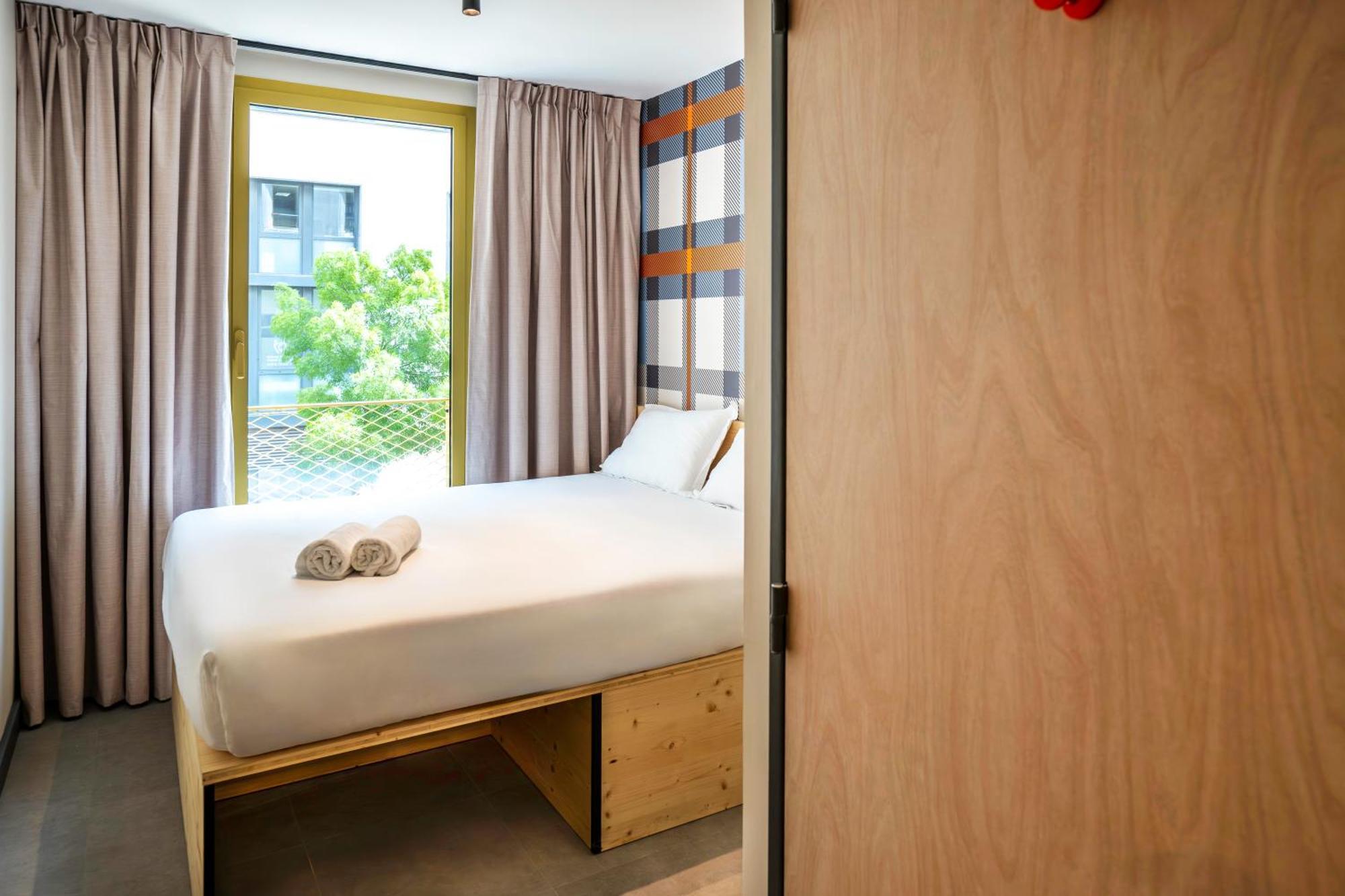 Easyhotel Marseille Euromed Buitenkant foto