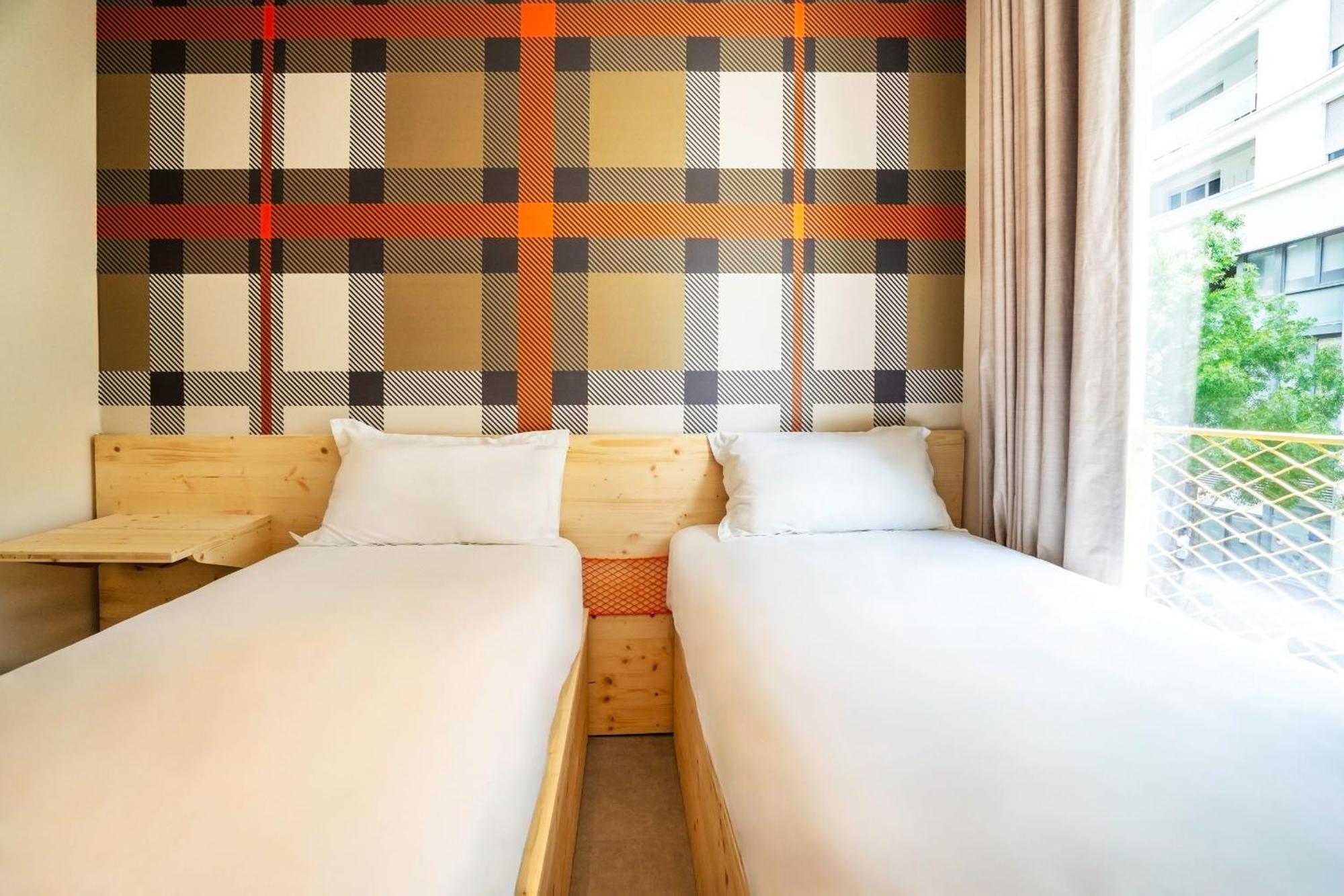 Easyhotel Marseille Euromed Buitenkant foto